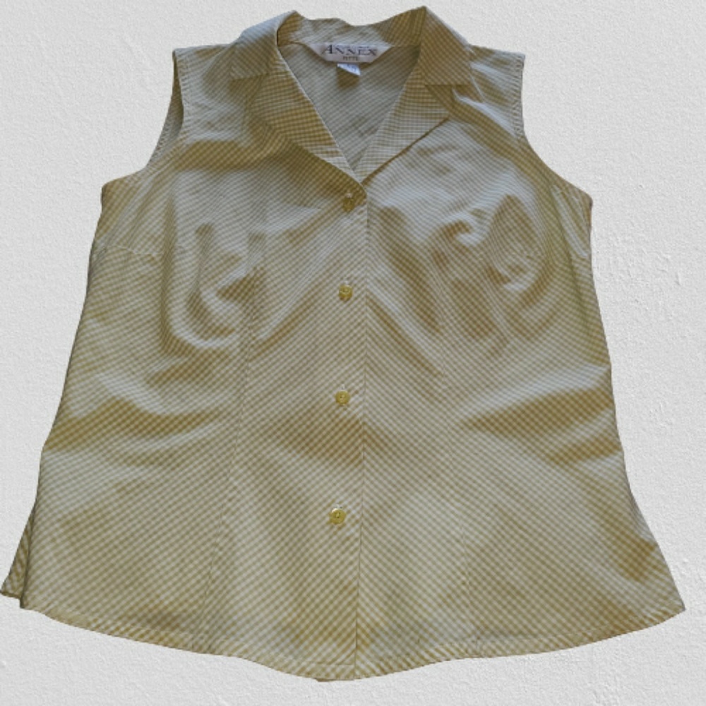 Casual Corner Sleeveless Shirt and Tank